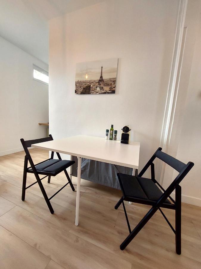Superbe 2 Pieces Renove Et Calme Apartamento Aubervilliers Exterior foto