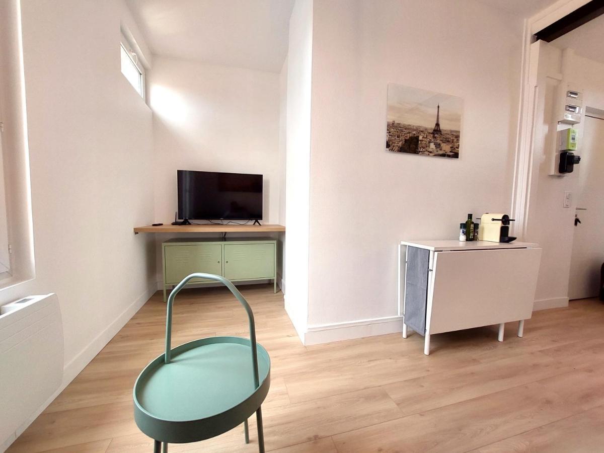 Superbe 2 Pieces Renove Et Calme Apartamento Aubervilliers Exterior foto